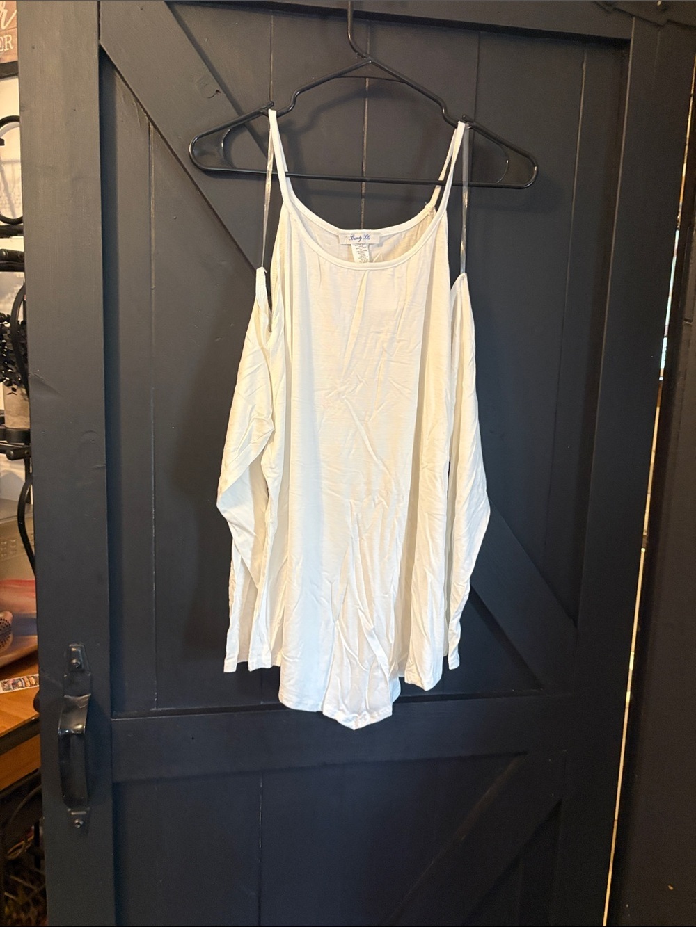 Rue21 Women's Ivory Cold-Shoulder Spaghetti Strap Top
